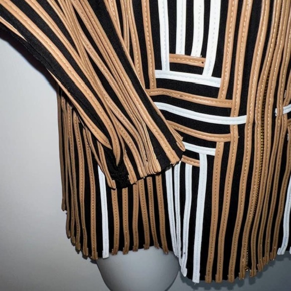 CHICO'S TRAVELERS SIZE 0 MS SIZE 4-6 FAUX LEATHER RIBBON JACKET BLAZER - Picture 7 of 14